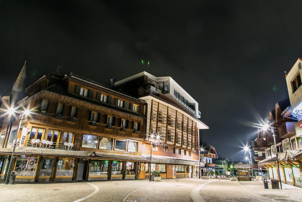 Hotel Posta R.T.A. 마돈나 디 캄필리오 외부 사진